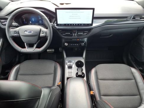 Certified 2024 Ford Escape ST-Line w/ Tech Pack #1 AWD/4WD image 10