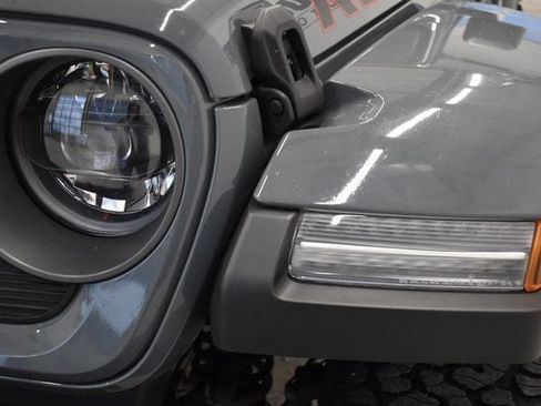 Used 2025 Jeep Wrangler Unlimited Rubicon image 15