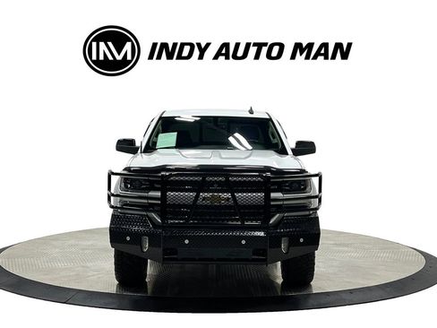 Used 2018 Chevrolet Silverado 1500 LTZ Z71 w/ LTZ Plus Package AWD/4WD image 9