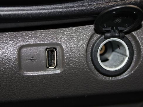 Used 2023 Ford Transit 350 XLT image 54