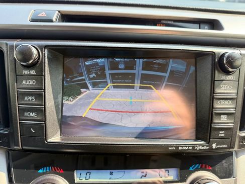 Used 2016 Toyota RAV4 Limited AWD/4WD image 18