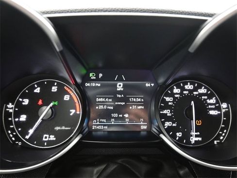 Used 2022 Alfa Romeo Giulia Sprint image 24