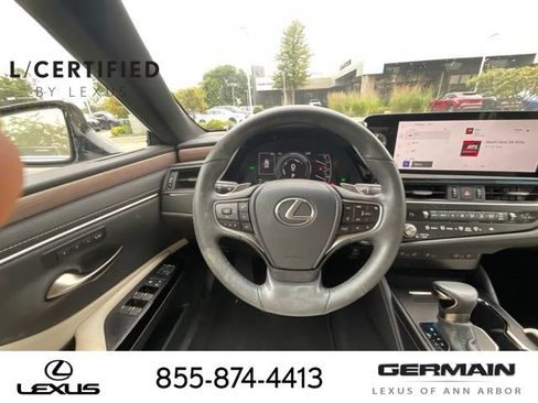 Certified 2024 Lexus ES 300h w/ Premium Package FWD image 15
