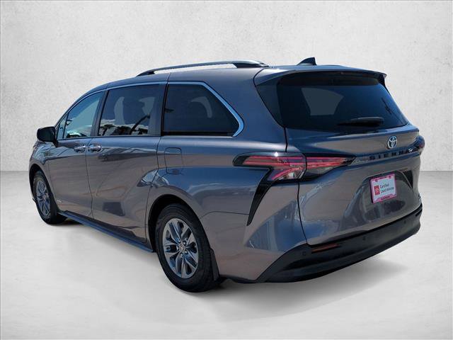 Used 2021 Toyota Sienna XLE FWD image 8