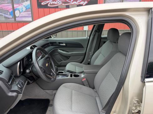 Used 2015 Chevrolet Malibu LS FWD image 7