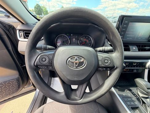 Used 2019 Toyota RAV4 XLE w/ Convenience Package AWD/4WD image 13