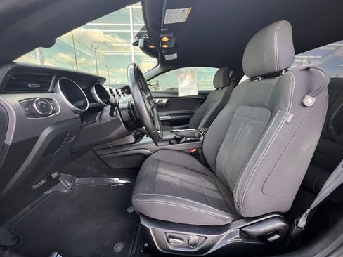 Used 2018 Ford Mustang GT image 16