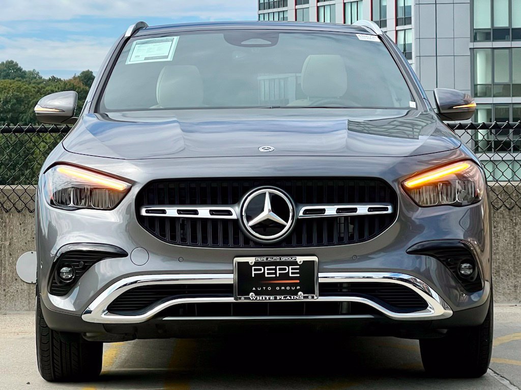 Certified 2026 Mercedes-Benz GLA 250 4MATIC image 2