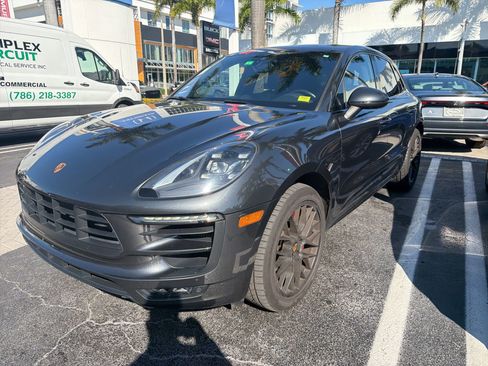 Used 2017 Porsche Macan GTS image 13