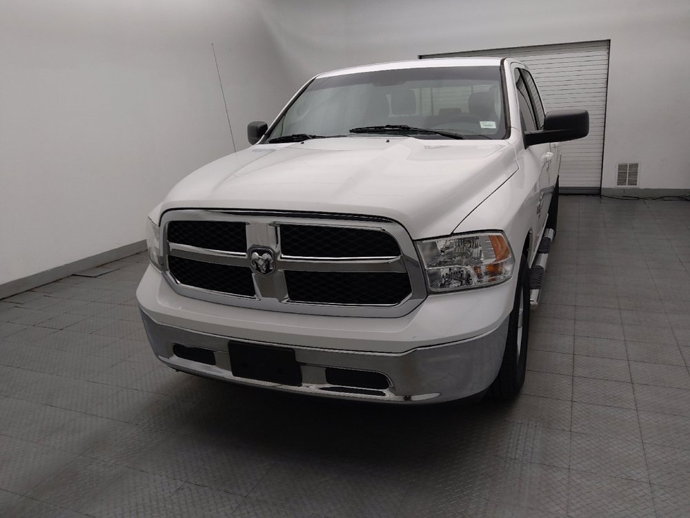 Used 2020 RAM 1500 Classic SLT RWD image 15