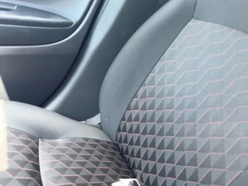 Used 2024 Mitsubishi Mirage ES image 17