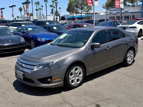 Used 2011 Ford Fusion SE w/ 201A Rapid Spec Order Code FWD image 5