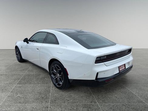 New 2024 Dodge Charger R/T w/ Plus Group image 5