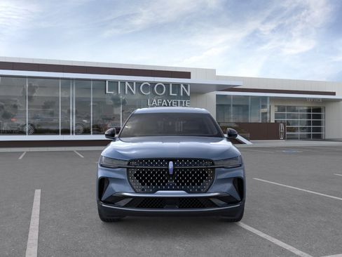 New 2026 Lincoln Nautilus Premier w/ Equipment Group 102A AWD/4WD image 6