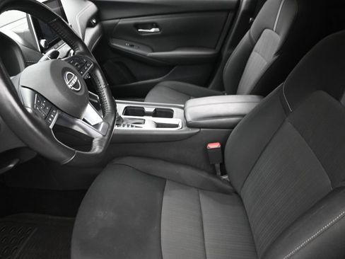 Used 2025 Nissan Sentra SV w/ All-Weather Package FWD image 16