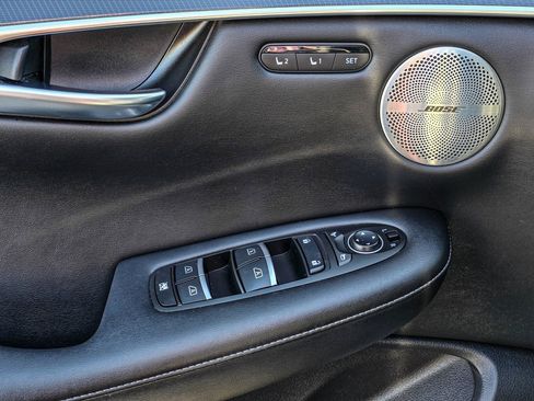 Used 2023 INFINITI QX50 Sport image 12