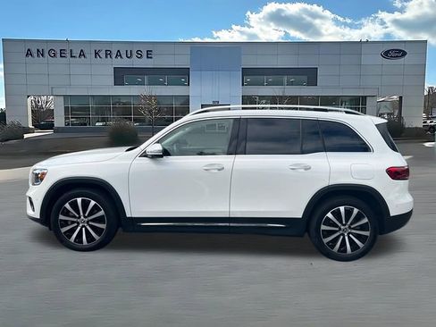 Used 2022 Mercedes-Benz GLB 250 4MATIC image 4