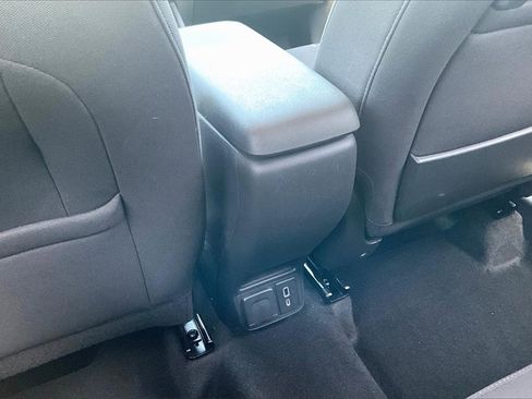 Used 2023 Chevrolet TrailBlazer LT w/ Convenience Package image 33