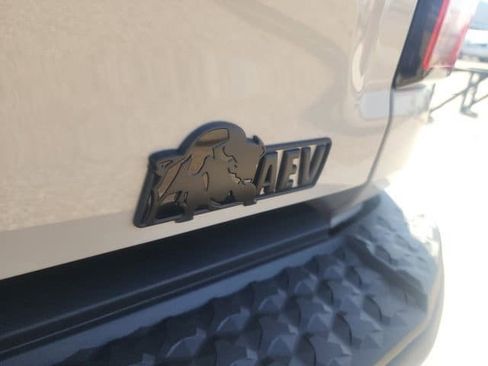 New 2026 Chevrolet Colorado ZR2 w/ ZR2 Bison Edition image 18