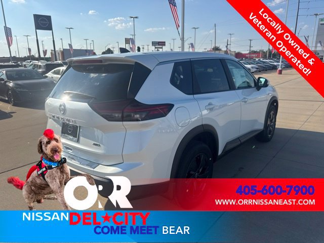 New 2026 Nissan Rogue SV AWD/4WD image 5