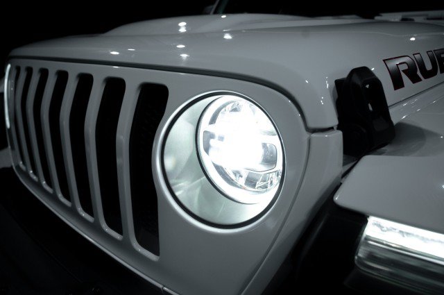 Used 2021 Jeep Wrangler Unlimited Rubicon AWD/4WD image 8