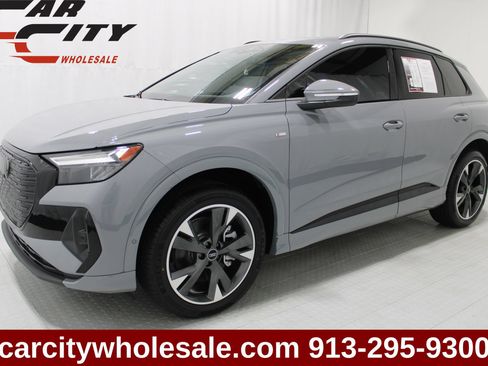 Used 2024 Audi Q4 e-tron Premium Plus w/ Premium Plus AWD/4WD image 1