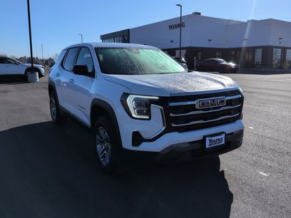 Used 2026 GMC Terrain Elevation
