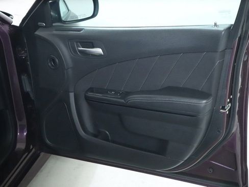 Used 2020 Dodge Charger R/T w/ Blacktop Package image 36