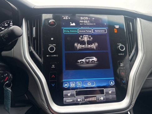 Used 2020 Subaru Outback Premium image 29