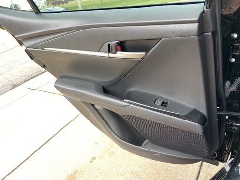 Used 2025 Toyota Camry LE FWD image 49