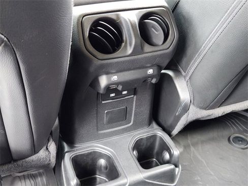 Used 2022 Jeep Gladiator Overland w/ Popular Equipment Package image 30