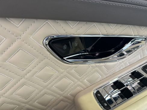 Used 2021 Bentley Continental GT Mulliner image 41