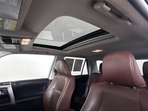 Used 2018 Toyota 4Runner Limited image 6