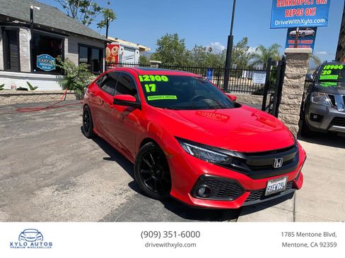 Used 2017 Honda Civic EX image 1