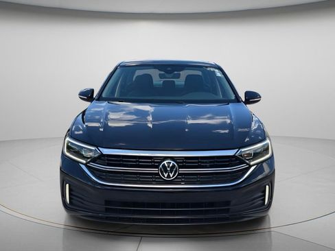 Certified 2023 Volkswagen Jetta SEL FWD image 5