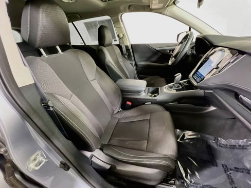 Used 2023 Subaru Outback Premium AWD/4WD image 28