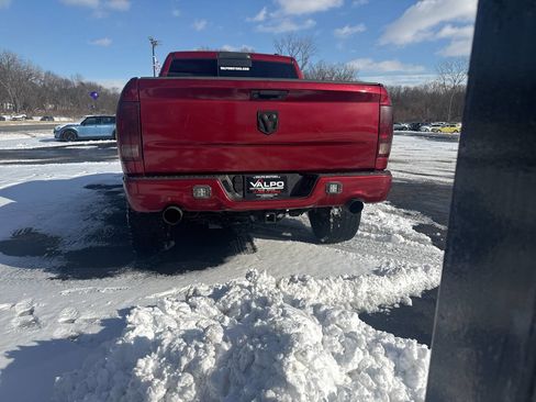 Used 2011 RAM 1500 Sport w/ Remote Start & Security Group image 10