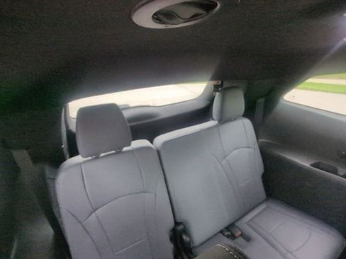 Used 2023 Buick Enclave Essence w/ LPO, Floor Liner Package FWD image 5