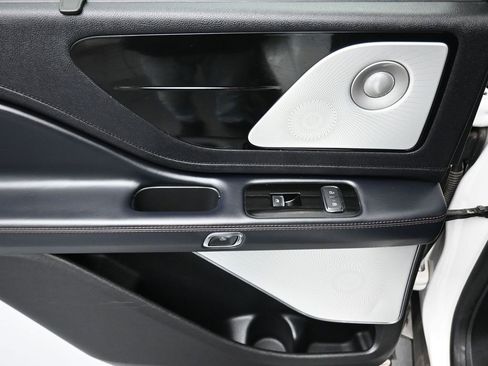 Used 2020 Lincoln Aviator Reserve w/ Equipment Group 202A image 33