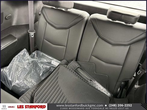 Used 2025 Cadillac XT6 Luxury AWD/4WD image 14