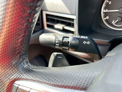 Used 2024 Mitsubishi Outlander SE AWD/4WD image 21