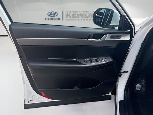 Used 2024 Hyundai Palisade SEL w/ Premium Package FWD image 17