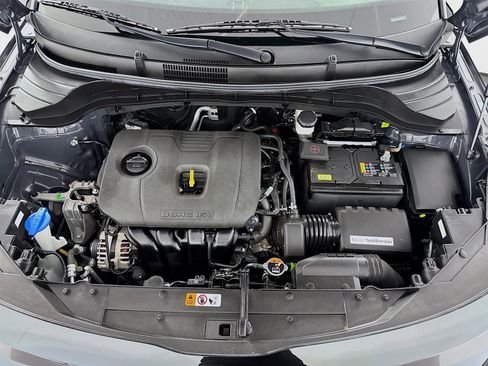 Certified 2025 Kia Soul LX w/ LX Technology Package image 27