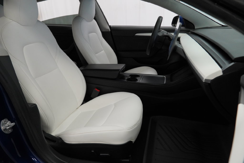 Used 2021 Tesla Model 3 Long Range AWD/4WD image 29