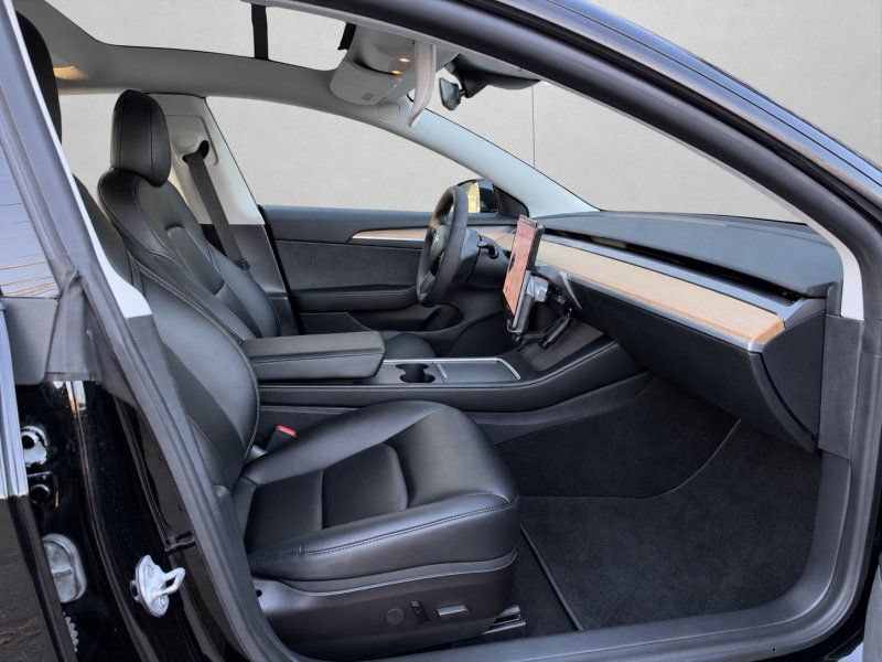 Used 2021 Tesla Model 3 Long Range AWD/4WD image 13