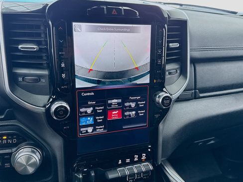 Used 2020 RAM 1500 Laramie image 10