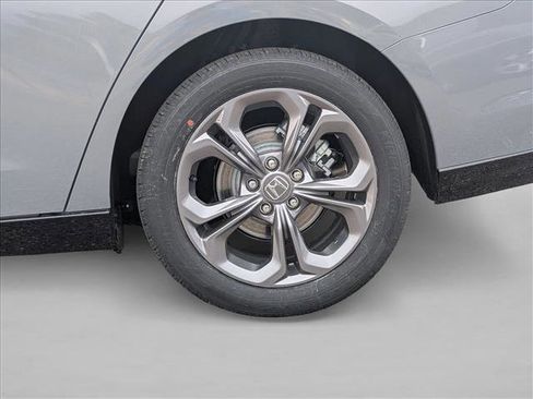 New 2026 Honda Accord EX-L image 10