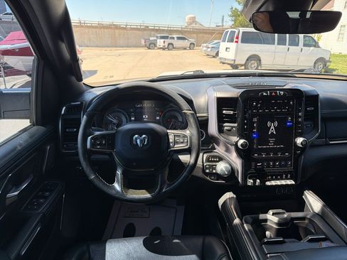 Used 2019 RAM 1500 Limited AWD/4WD image 6