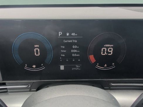 Used 2025 Hyundai Kona SEL FWD image 20