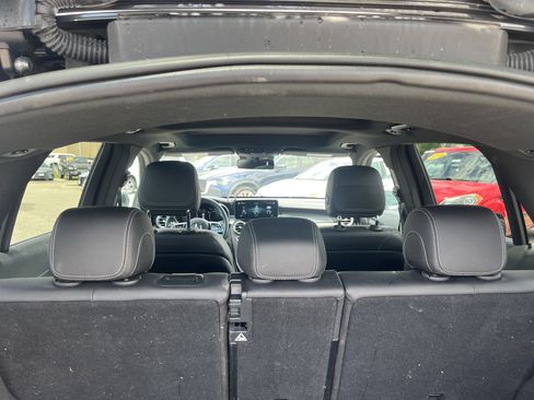 Used 2022 Mercedes-Benz GLC 300 4MATIC image 15